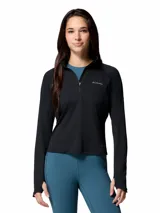Campera deportiva Columbia de media cremallera color negro, con mangas largas y orificios para los pulgares en los puños, diseñada con tecnologías Omni-Shade y Omni-Wick.