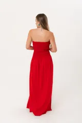 Vestido largo strapless rojo de lino imperial con nido de abeja elástico hasta la cintura y falda amplia.