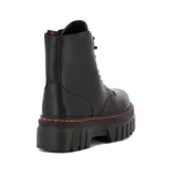 Botas de caña media color negro, con cordones y suela de plataforma con costuras en contraste color naranja.