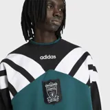 Buzo de cuello redondo Adidas, inspirado en la temporada 95/96 del Liverpool FC. Presenta un diseño de bloques de color en verde, negro y blanco, con el escudo del club y el logo de Carlsberg en el frente. Confeccionado en felpa de algodón con corte holgado.