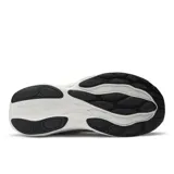 Championes New Balance para running, modelo 1080 V14, color blanco con detalles en gris y rosa.