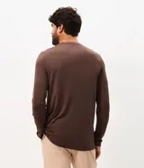 Remera deportiva de manga larga Get Over color gris melange, con cuello redondo y confeccionada en tejido tecnológico de secado rápido.