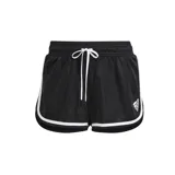 Short deportivo Adidas negro con ribetes blancos, cintura elástica con cordón ajustable y logo de la marca en la pierna. Incorpora calzas interiores y tecnología Aeroready para absorción de la humedad.