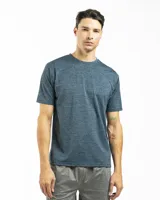 Remera deportiva de manga corta y cuello redondo, color azul jaspeado, con corte clásico y tejido técnico.