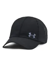 Gorra deportiva Under Armour de perfil bajo, confeccionada en tejido elástico ligero y duradero. Cuenta con paneles laterales perforados para mayor transpirabilidad, banda interior Iso-Chill que disipa el calor y cierre ajustable con velcro. Incluye logotipo reflectante en el frente.
