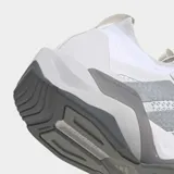 Championes de entrenamiento Adidas Rapidmove ADV 2 color blanco con detalles en gris, con tecnología LightstrikePro y exterior transpirable.