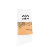 Pack de tres pares de medias deportivas Umbro, color blanco, con el logo de la marca bordado en negro en la parte superior.