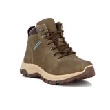 Bota acordonada color marrón con suela marrón y beige, con detalle de la marca Country en el lateral.