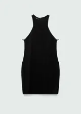 Vestido corto negro de diseño minimalista con escote halter y aberturas laterales pronunciadas. Presenta un corte recto y fluido con detalle de cinturón integrado con hebilla metálica dorada.