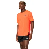 Remera deportiva naranja de manga corta, con logo de New Balance en el pecho y tecnología NB ICEx para secado rápido.