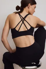 Leggings deportivos negros de corte amplio con tecnología SoftMove™ y DryMove™, de tiro alto y cintura ancha.