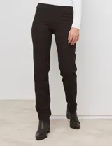 Pantalón de vestir azul marino, marca Zac & Rachel, con pretina con faja interna modeladora y bolsillos rectos delanteros y traseros simulados.