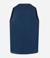 Musculosa deportiva de corte regular, confeccionada en tejido técnico con tecnología Dry para mayor transpirabilidad. Presenta cuello redondo y una banda reflectante horizontal en el pecho.