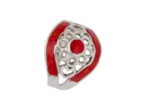 Anillo de plata 925 calado con esmalte rojo. Diseño con forma circular y detalles geométricos.