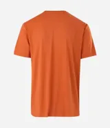 Remera deportiva de corte regular, confeccionada en tejido con tecnología Dry que facilita la evaporación del sudor. Presenta cuello redondo, mangas cortas y una estampa lettering texturizada en el pecho.