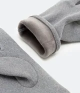 Guantes largos de invierno color gris, confeccionados en poliéster, con punta de los dedos del pulgar y índice reforzada en material oscuro para uso táctil (touch screen).