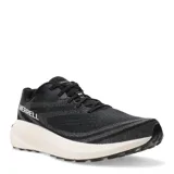 Championes de running Merrell modelo Morphlite, color negro con entresuela blanca. Presentan un diseño de malla técnica transpirable, cierre con cordones y suela con patrón de tacos para tracción en múltiples terrenos.