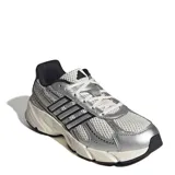Championes Adidas modelo Technochaos 2000 W, con diseño de inspiración retro de running, capellada de malla blanca con superposiciones metalizadas en color plateado, detalles en negro y suela amortiguada con tecnología Cloudfoam en color blanco y negro.