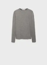 Camiseta manga larga entallada de cuello redondo, color gris topo.
