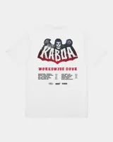 Remera blanca de manga corta, corte regular y cuello redondo, con gran estampado en la espalda de temática "Worldwide Tour" con una calavera y texto en rojo, azul y blanco.