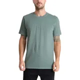 Remera de algodón color verde militar, de manga corta y cuello redondo, con pequeño bordado frontal de la marca Roark.