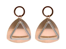 Aros colgantes de acero antialérgico plateado, con forma de lágrima y triángulo.