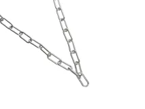 Collar de acero italiano con eslabones ovalados.