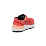 Championes de running Asics Gel-Excite 8 para mujer, de color salmón con detalles en negro y suela blanca.