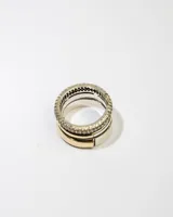 Anillo de plata 925 con dublé de oro y circonias blancas.