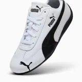 Championes Puma Speedcat LTH blancos con detalles en negro, incluyendo la franja lateral y el logo.