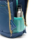 Mochila Columbia Echo Mountain de 25 litros en color azul marino con detalles en celeste y beige. Cuenta con compartimento principal amplio, bolsillo frontal con cierre, bolsillos laterales de malla y correas ajustables.