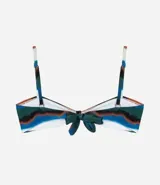 Top de bikini con estampado de rayas aquareladas, torcido en el busto, con tirantes ajustables y lazo en la espalda.