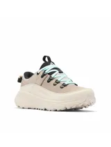 Championes Columbia Terrastride Bc Omni-Grip para mujer, color gris con detalles en celeste y suela en tono tostado. Diseñados para senderismo y uso urbano, combinan tecnología de amortiguación y tracción con un estilo moderno.