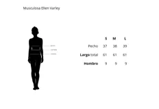 Musculosa color gris claro, de cuello alto y corte holgado.