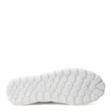 Championes urbanos Caterpillar modelo Hex +, color negro con capellada de gamuza y suela blanca de goma con diseño hexagonal. Presenta cordones al tono y logo de la marca en el lateral y la lengüeta.