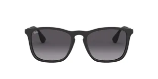Lentes de sol Ray-Ban modelo RB 4187/54, color negro mate, con lentes grises degradadas y montura cuadrada de acetato.