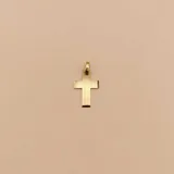 Dije de cruz con acabado satinado, fabricado en oro 18k.