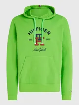 Buzo verde con capucha y cordón ajustable, confeccionado en felpa de algodón. Presenta un bolsillo tipo canguro y un monograma TH bordado en el pecho.