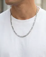 Cadena de plata 925 con eslabones tipo figaro y cierre de mosquetón.