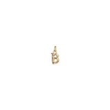 Dije charm de aleación de metales bañado en oro de 18k con forma de letra B con argolla.