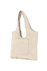 Bolso shopper color canela, con bolsillo frontal y doble asa de hombro.