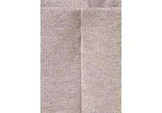 Pantalón de punto de corte recto y holgado, con cintura elástica. Presenta un diseño minimalista y cómodo, ideal para un look casual o de descanso.