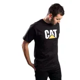 Remera negra de algodón con logo de Caterpillar estampado en blanco y amarillo en el pecho.