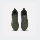 Championes de entrenamiento Reebok Nano Gym, color verde militar con suela blanca y detalles en negro.