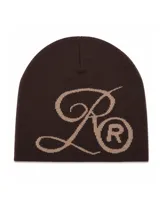 Gorro tipo beanie tejido en color marrón oscuro con diseño gráfico de letras entrelazadas en color beige.