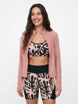 Campera deportiva negra de manga larga con cierre frontal y cuello alto.