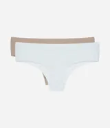Kit de tres bombachas tipo bikini confeccionadas en microfibra suave, con diseño básico y liso. Cuentan con forro interior de algodón para mayor comodidad.