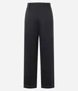 Pantalón recto gris oscuro de cintura alta con trabillas, confeccionado en tejido ponto roma con viscosa sostenible. Presenta costuras dobles aparentes en la parte delantera y en el ruedo.