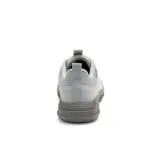 Championes Caterpillar modelo Hex Lite Outdoor de color gris, confeccionados en una combinación de cuero y malla, con cordones elásticos ajustables y suela de EVA ligera.