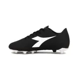 Championes de fútbol Diadora Striker II MD Teen, color negro con logo blanco en el lateral.